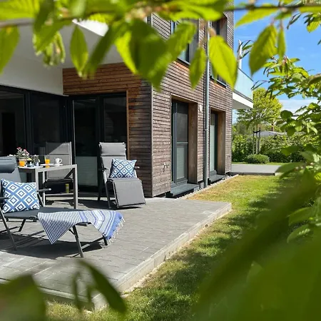 Koje Luett Kirr * Zingst